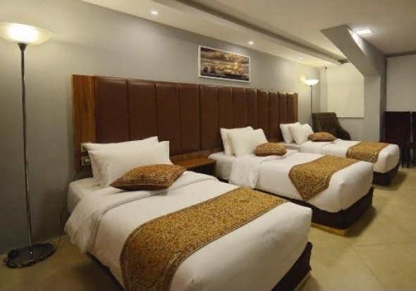 اتاق دو تخته توئین هتل ریم رام عسلویه